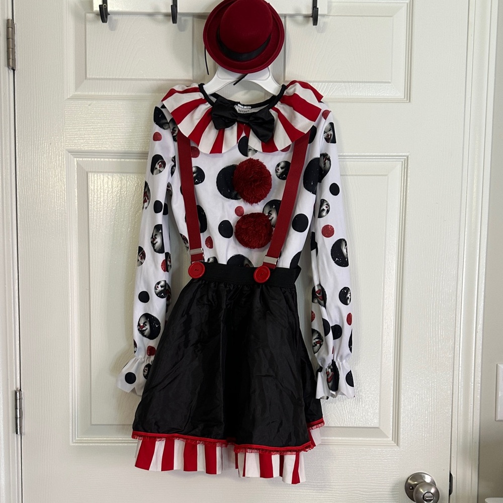 Spirit Halloween Sinister Clown Costume